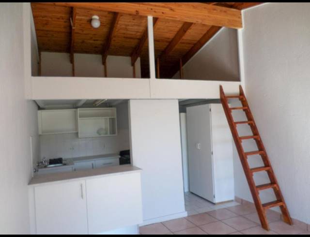 1 BEDROOM PROPERTY TO RENT IN FERNDALE